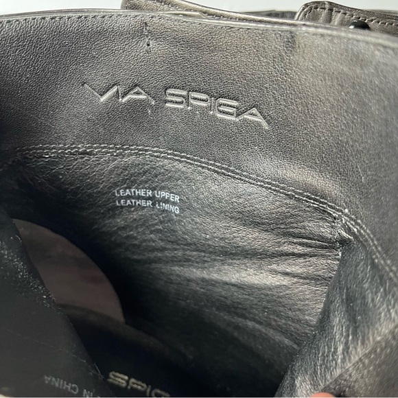 Pointed toe Via Spiga Black Heeled Boots with Sleek Silhouette - Picture 2 of 10